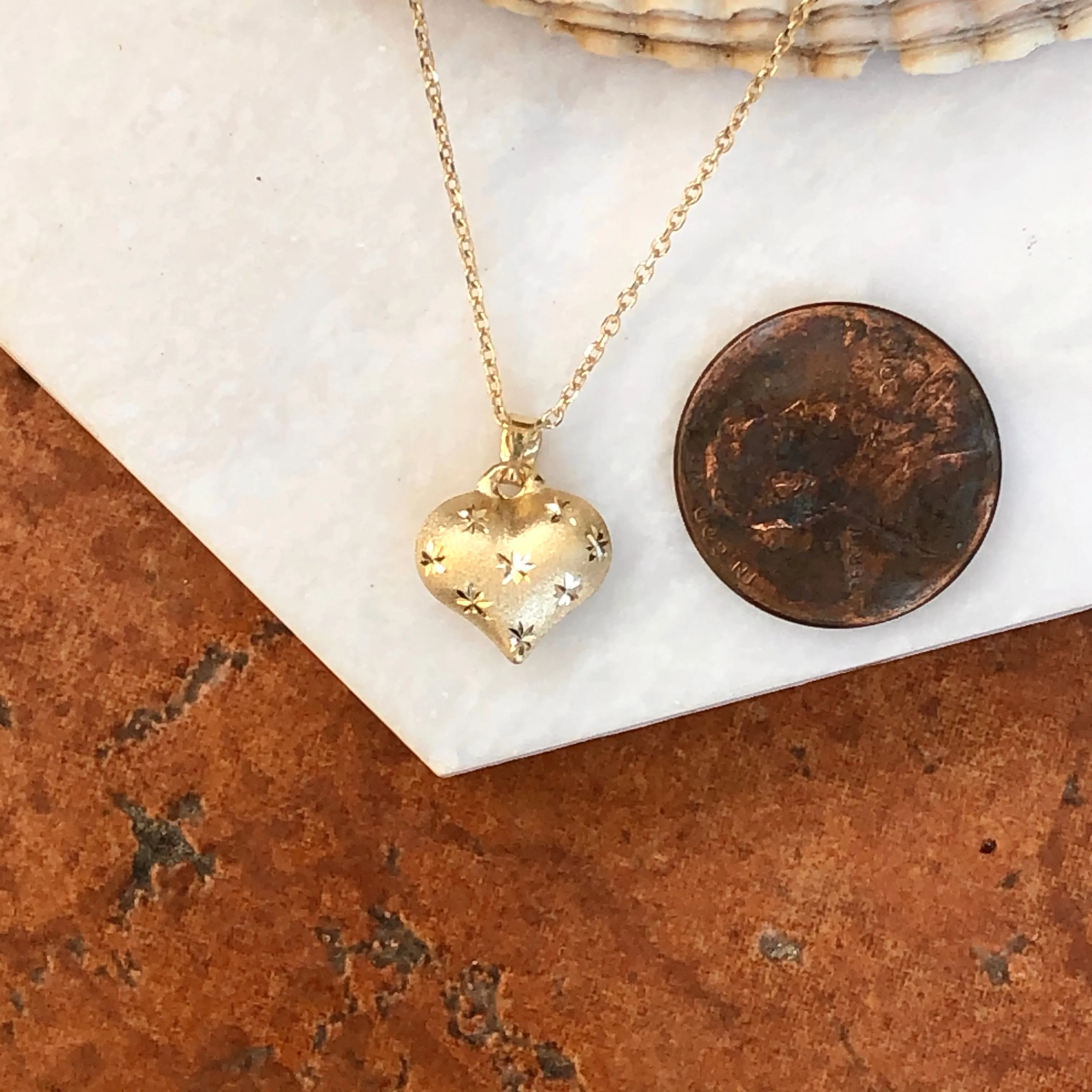 14KT Yellow Gold Satin Diamond-Cut Puffed Heart Pendant Charm