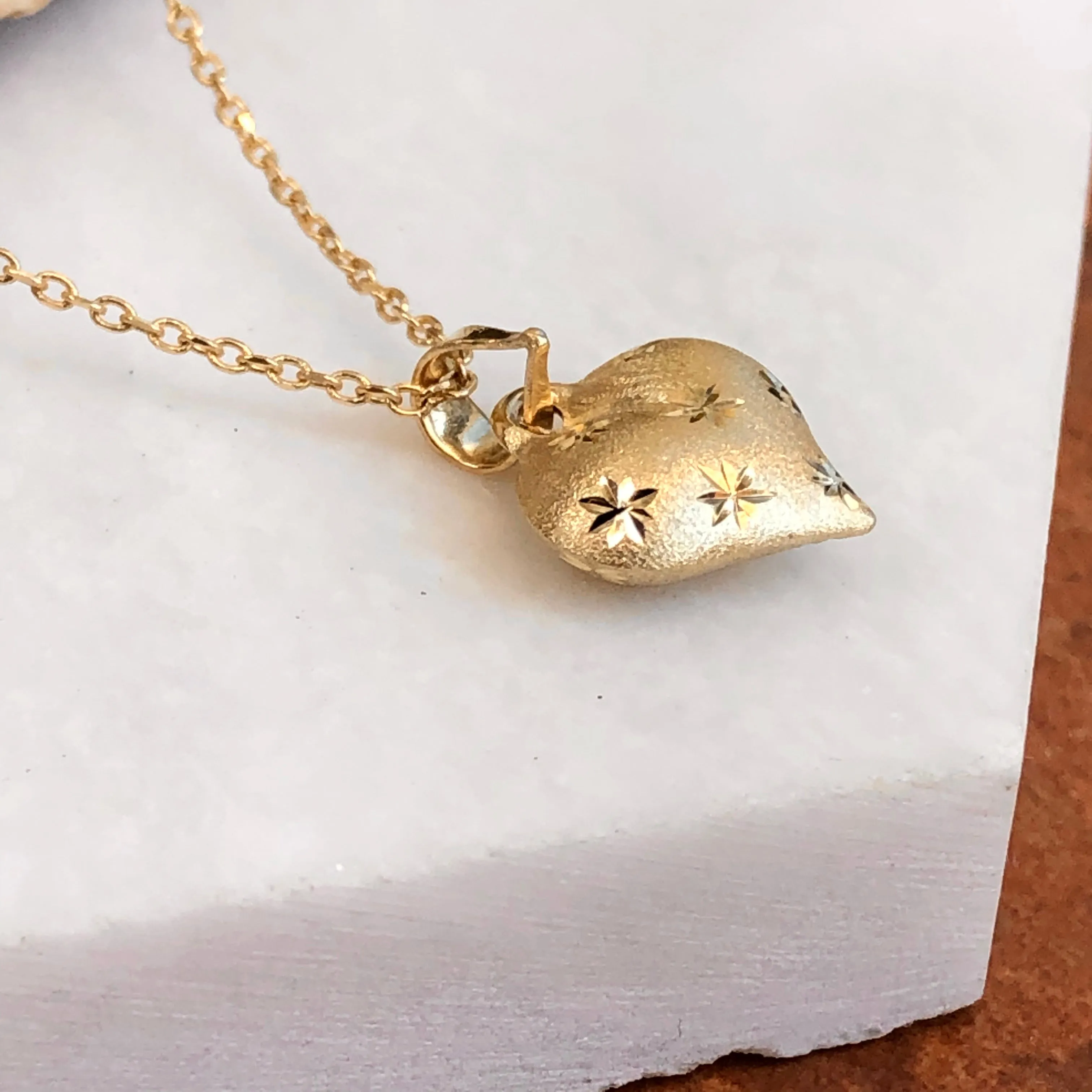 14KT Yellow Gold Satin Diamond-Cut Puffed Heart Pendant Charm