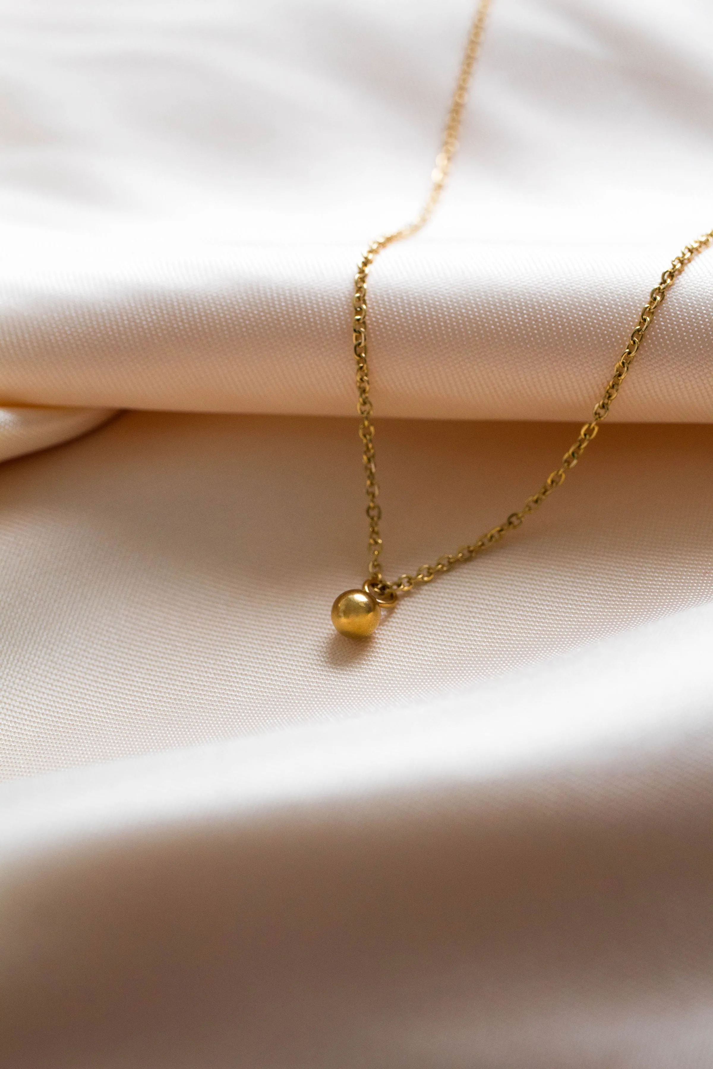 4mm Ball Charm Gold Filled Choker