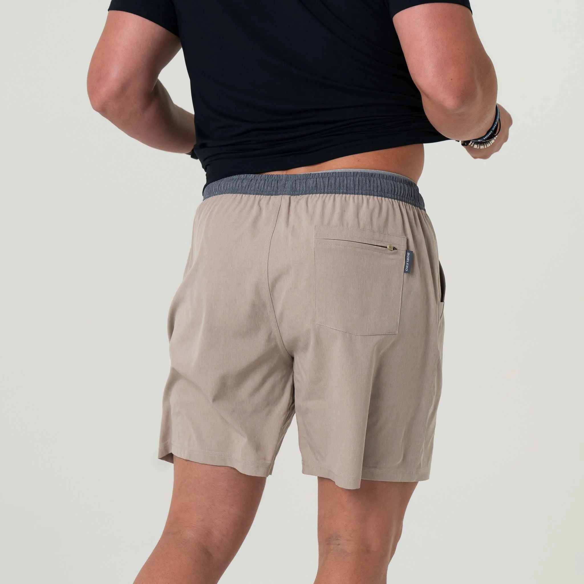 7" Athletic Shorts in Khaki