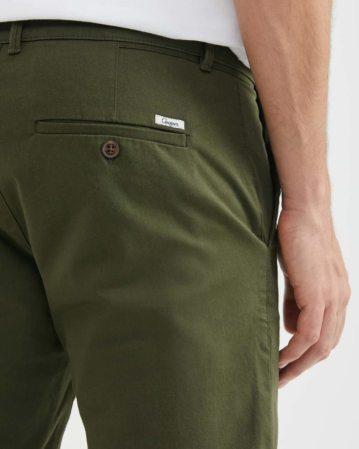 BERMUDA SHORTS IN GREEN