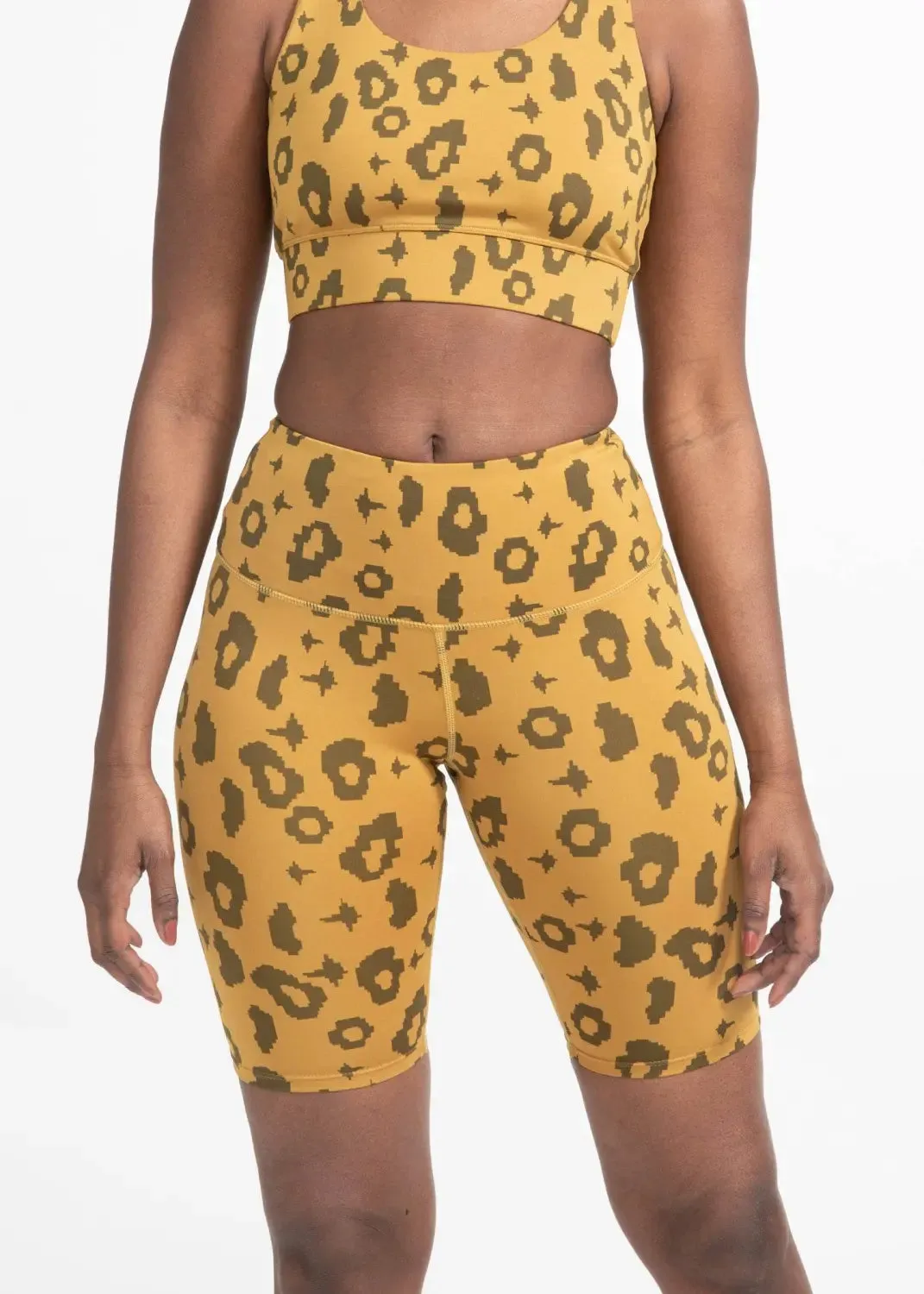 Bike Shorts mit Yellow Leopard Print