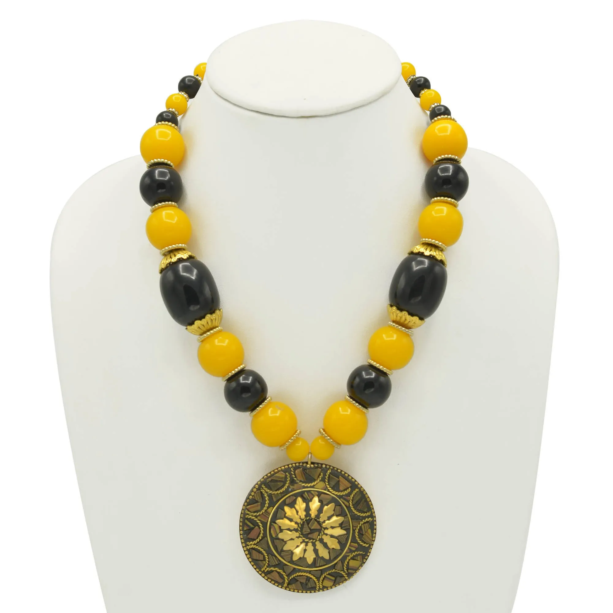 BLACK & AMBER BEADS WITH ROUND GOLD PENDANT NECKLACE # FWNK-2109-73
