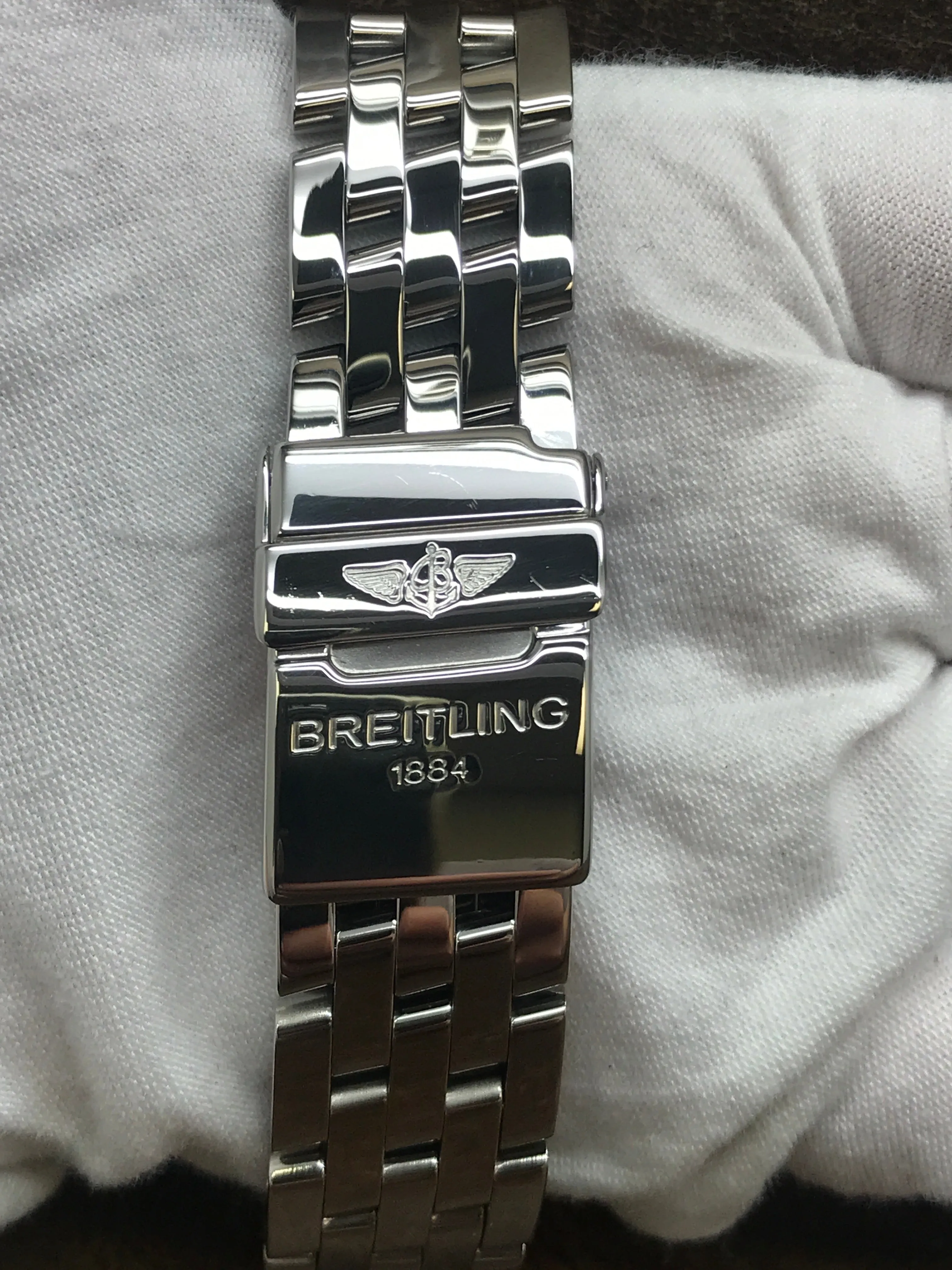 Breitling Chronomat 39mm A13352 Mother of Pearl Dial Automatic Men's Watch
