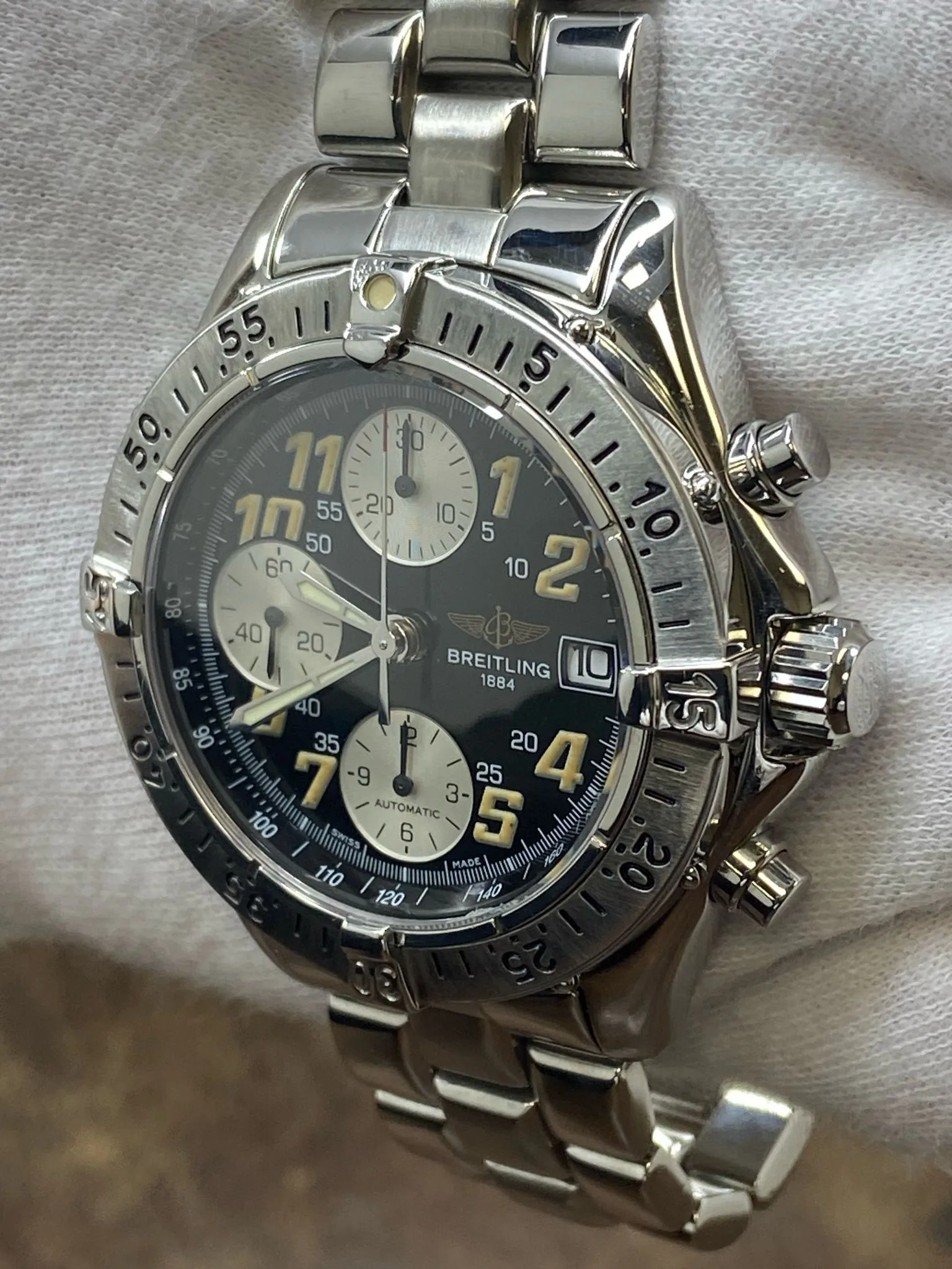 Breitling Colt Chronograph 41mm A13035 Black Panda Dial Automatic Men's Watch
