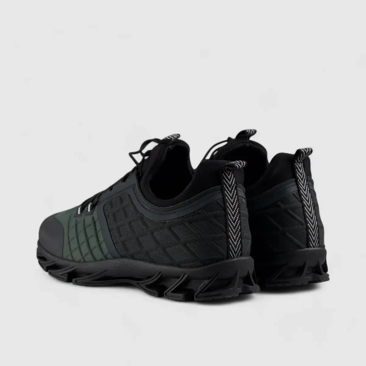Bulletti Lace Up Sneaker Olive 10287