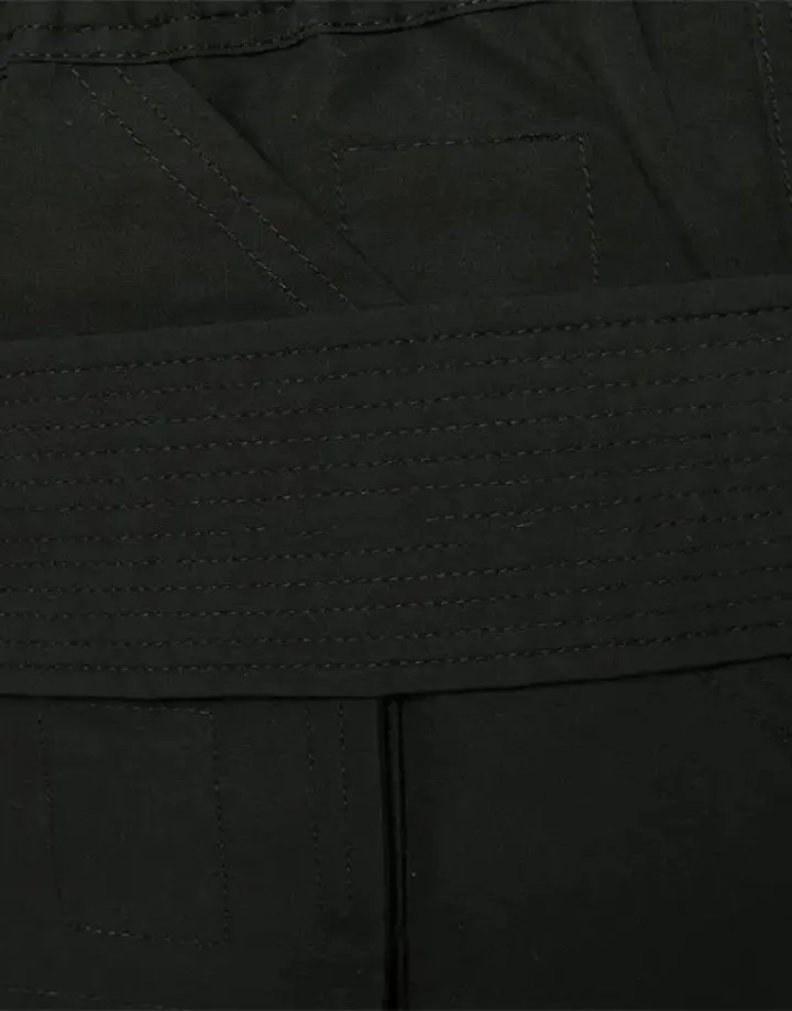 Cargo-Shorts mit mehreren Taschen