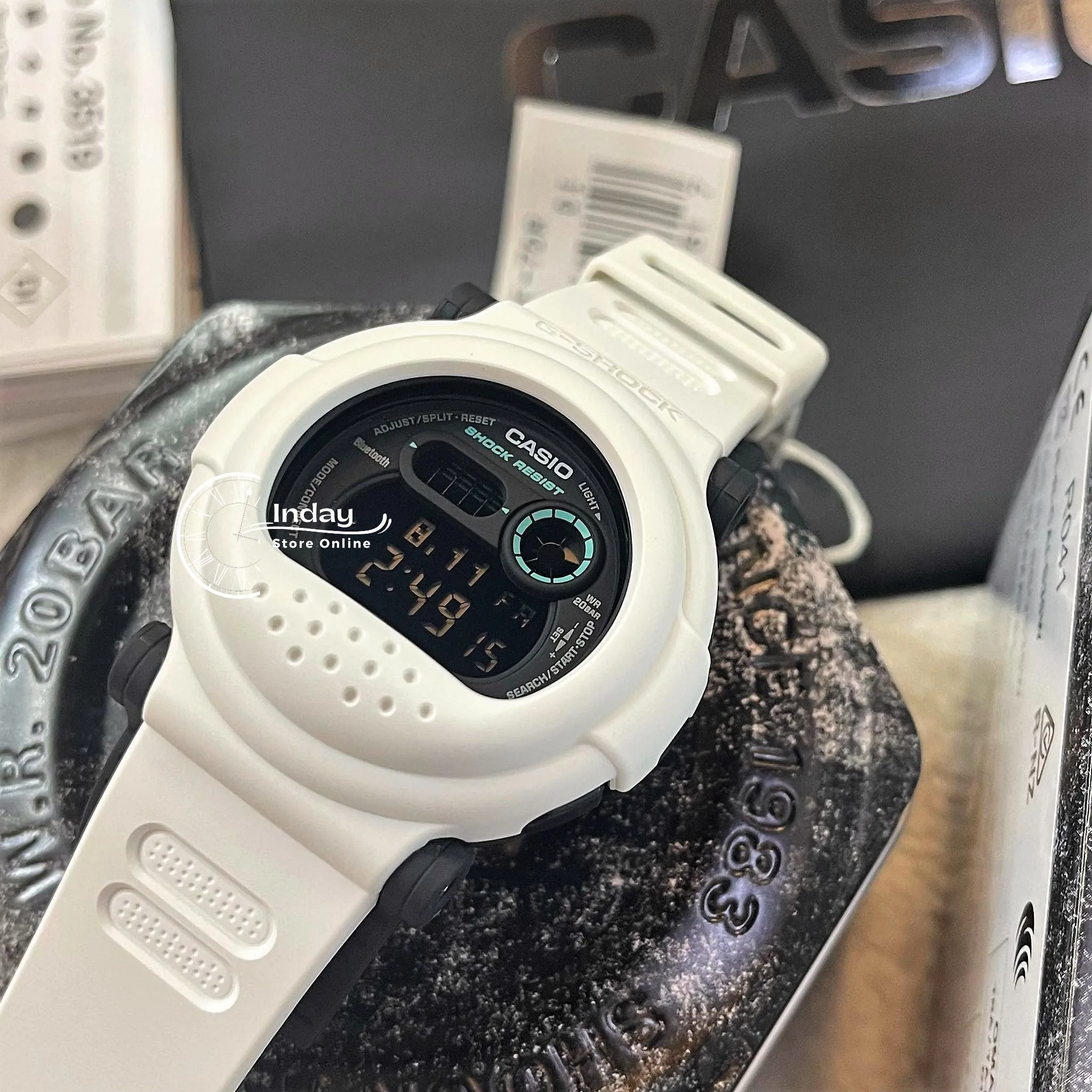 Casio G-Shock Men's Watch G-B001SF-7 Digital DW-001 Series Clean White Design Sci-Fi Series