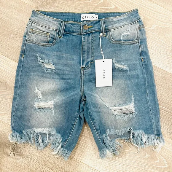 🔥CELLO🔥HIGH RISE DISTRESSED DENIM SHORTS
