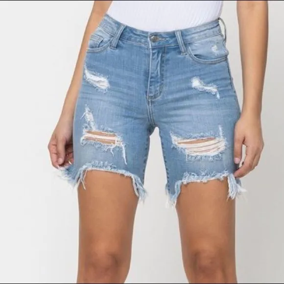 🔥CELLO🔥HIGH RISE DISTRESSED DENIM SHORTS