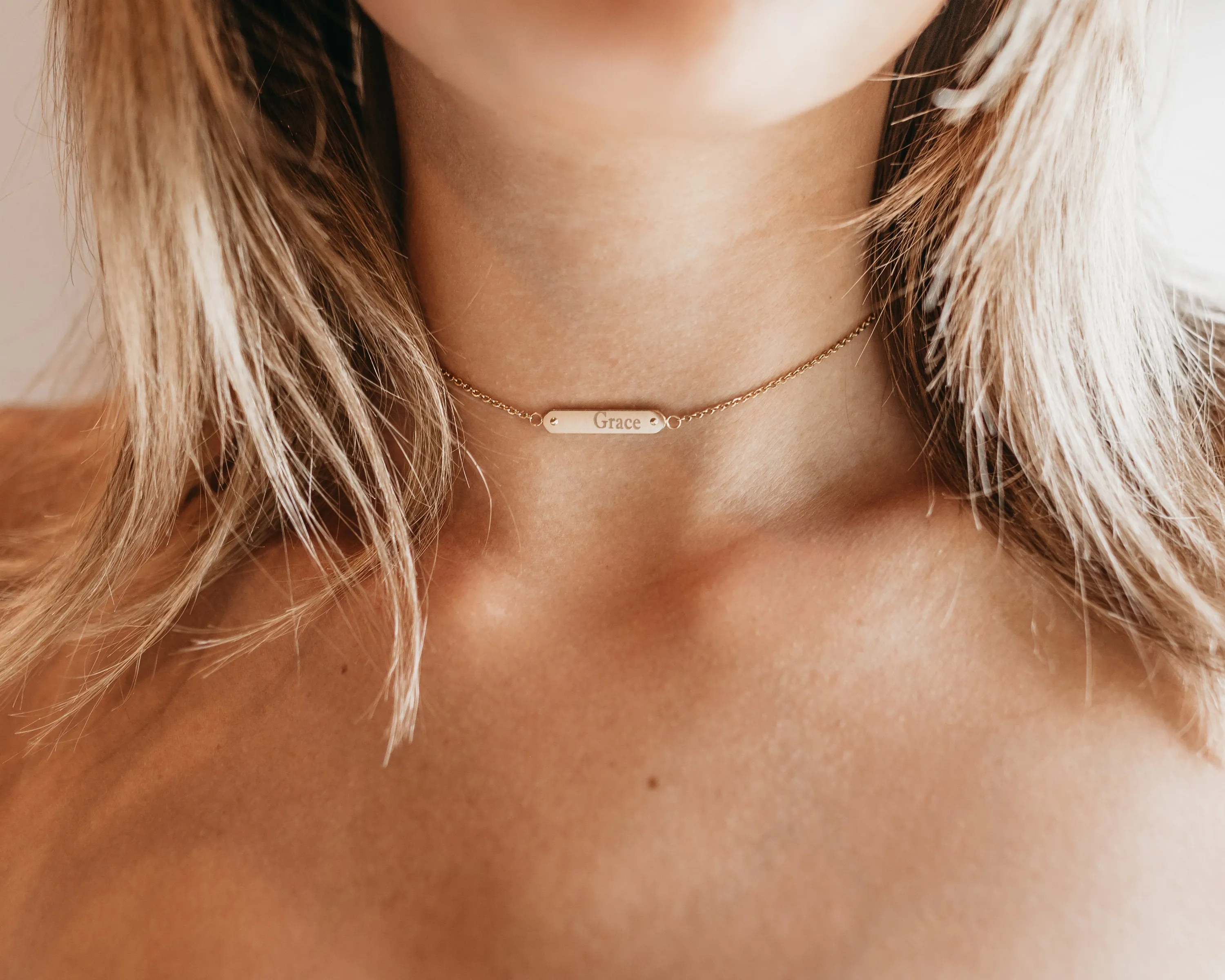 Choker Bar Necklace