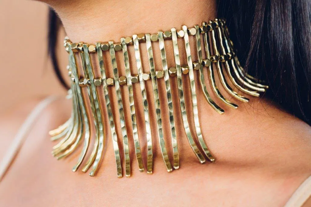 Efy Choker