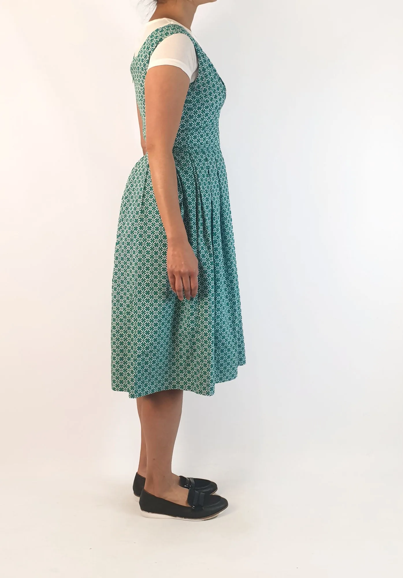 Emily and Fin unique print dress size small