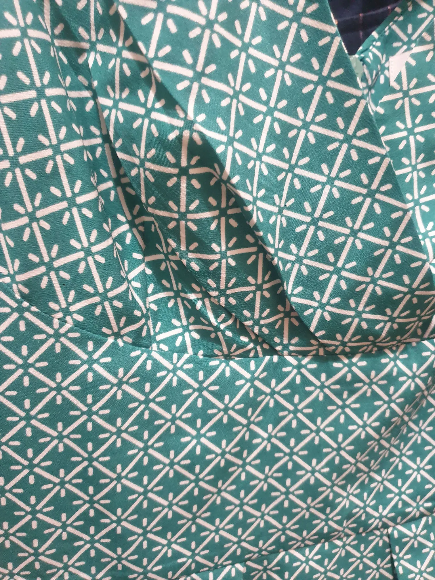 Emily and Fin unique print dress size small