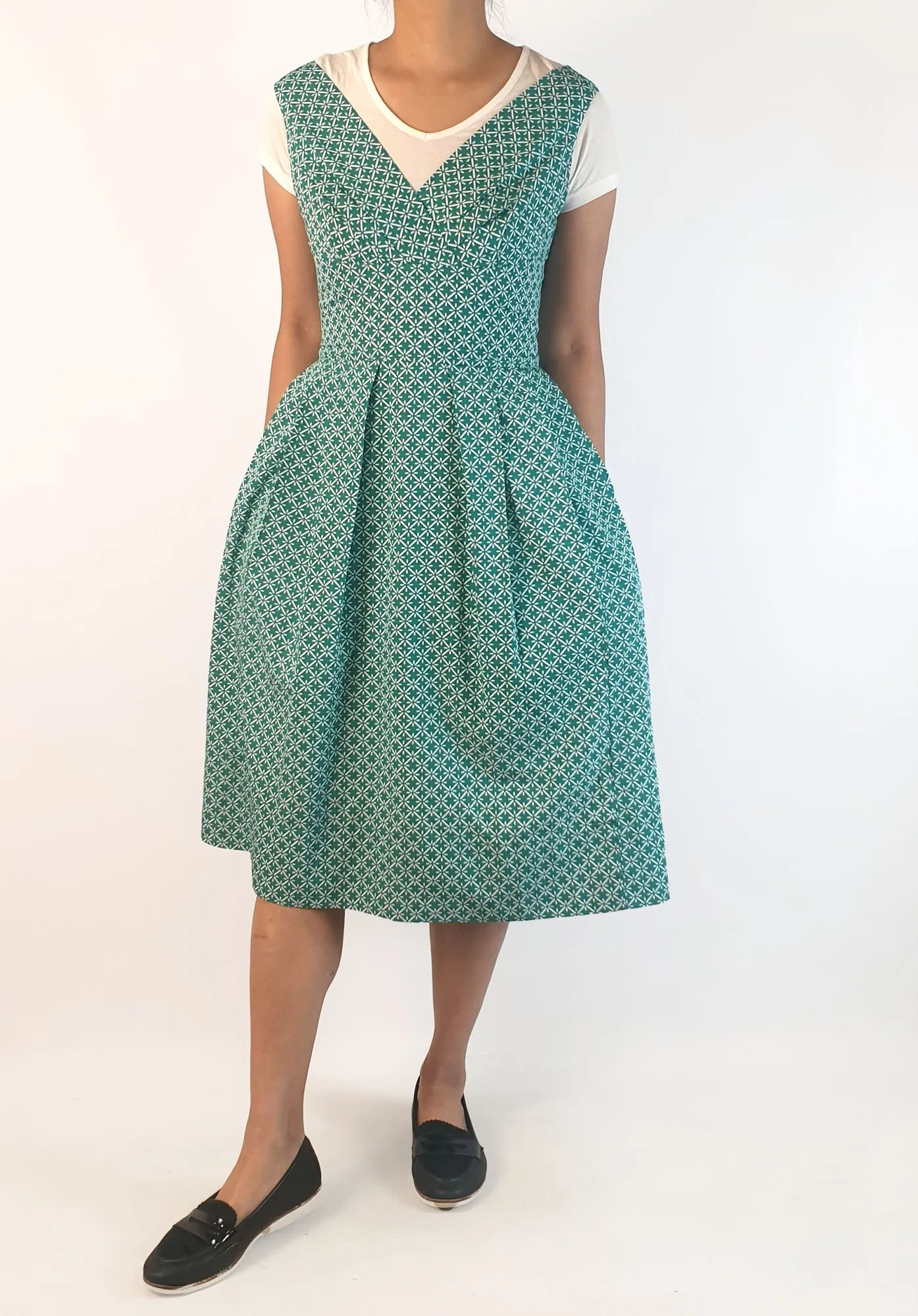 Emily and Fin unique print dress size small