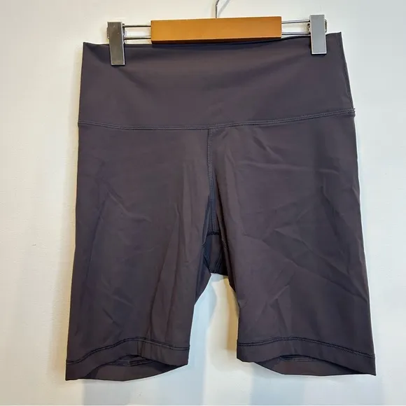 Everlane The Perform Bike Shorts Grey 8”