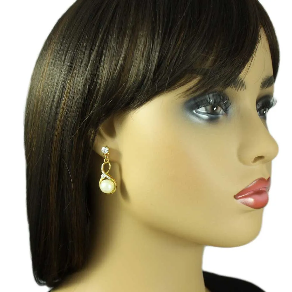 Figure 8 Pearl Necklace with Pierced Earring Gift Set - PT406BS