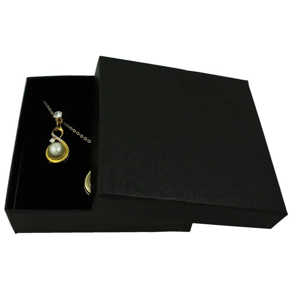 Figure 8 Pearl Necklace with Pierced Earring Gift Set - PT406BS