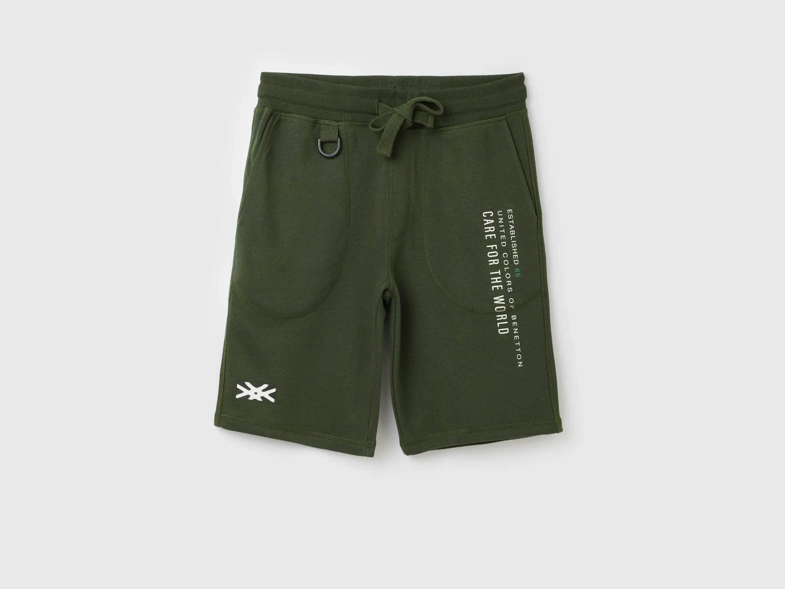Flat Lock Detail Regular Fit Shorts