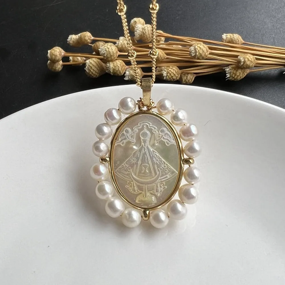 Freshwater Heart and Natural  Pearl Necklace