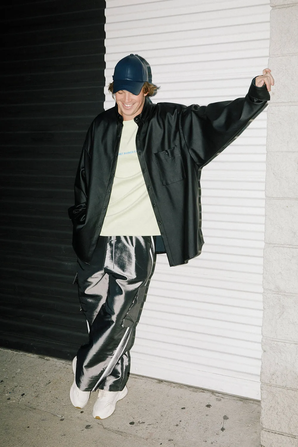 Glossy Side Tape Wide Balloon Pants