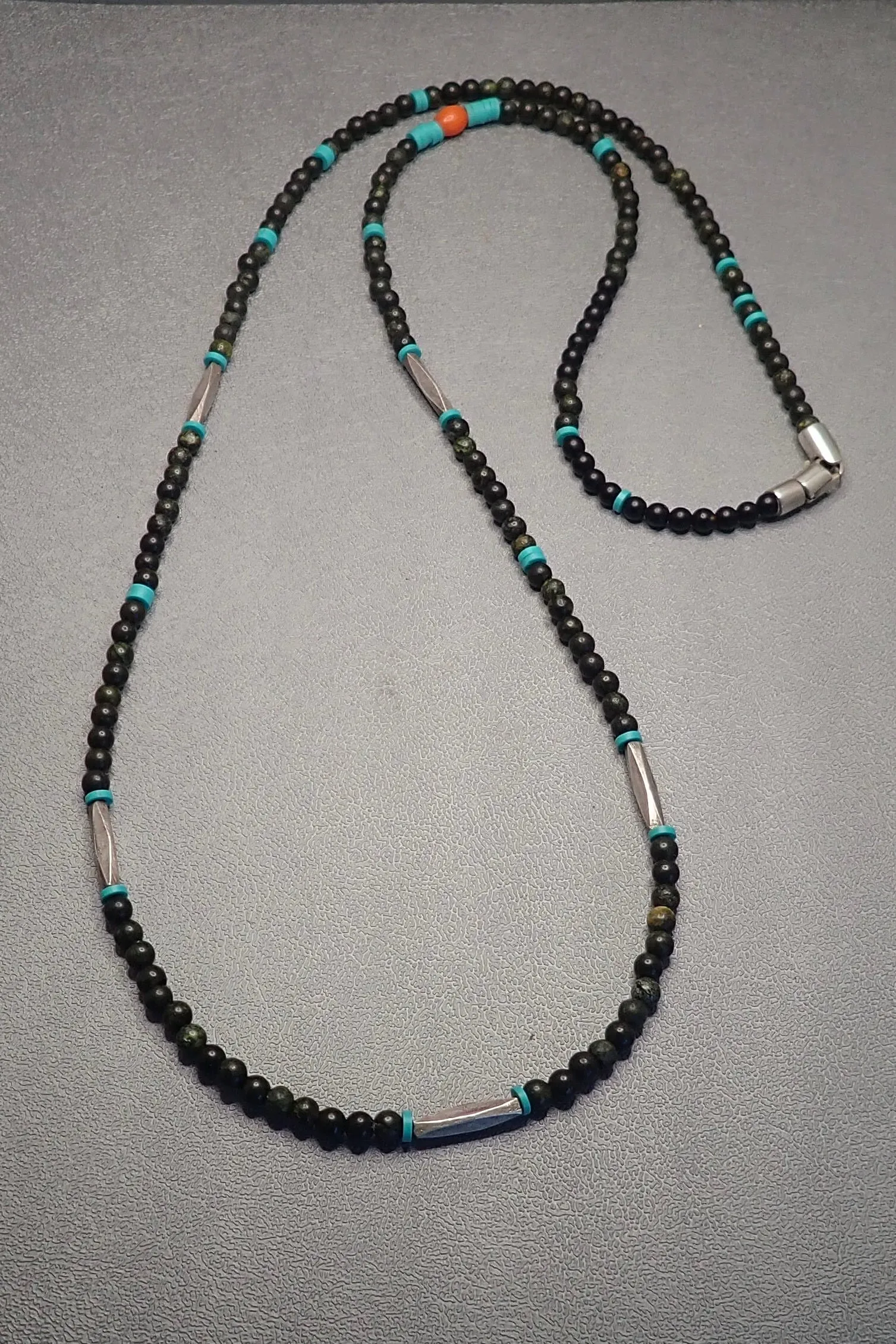 GREEN JASPER & SILVER NECKLACE