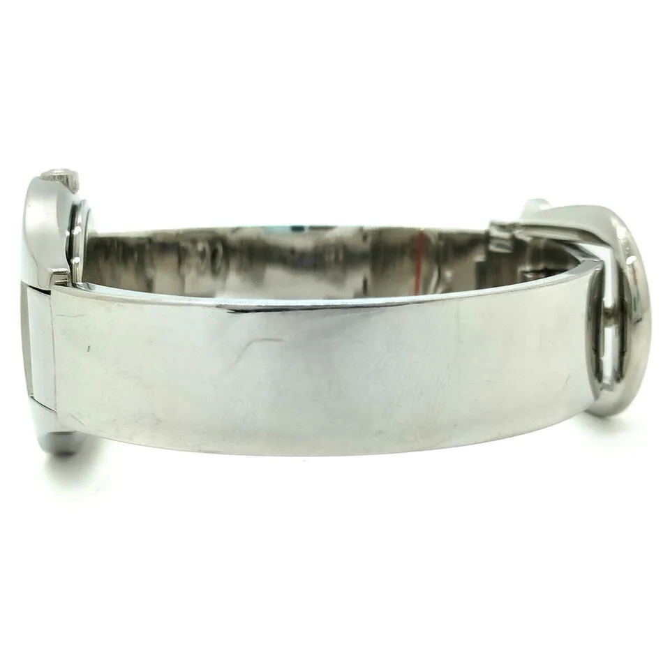Gucci Watch 6700L  Black X Silver Bangle Watch