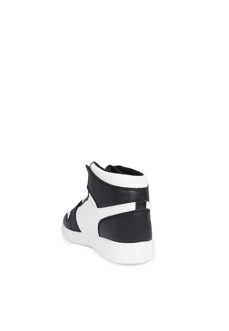 High Top Sneakers Black