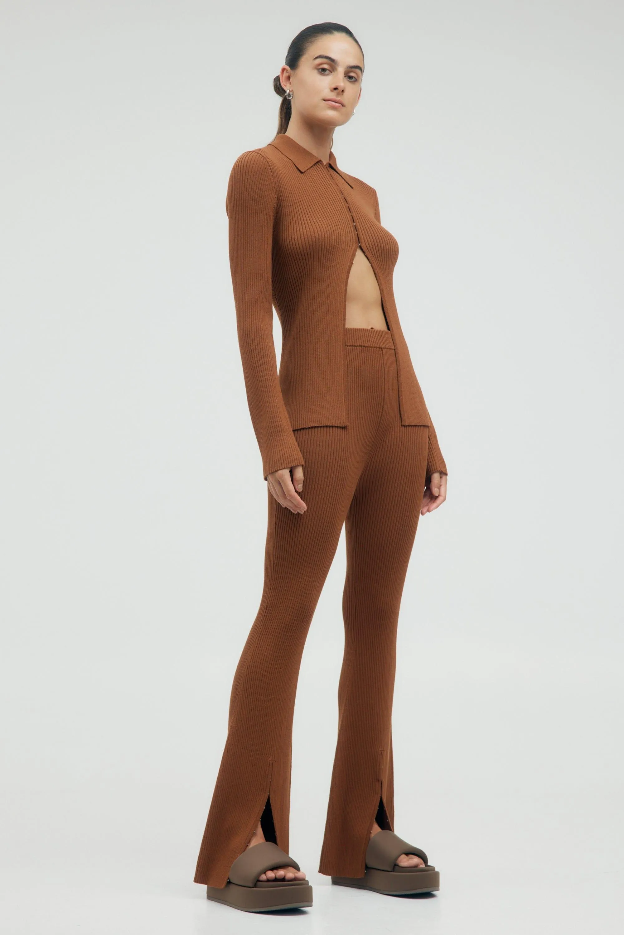 HOOKED IN KNIT FLARE PANT | CINNAMON