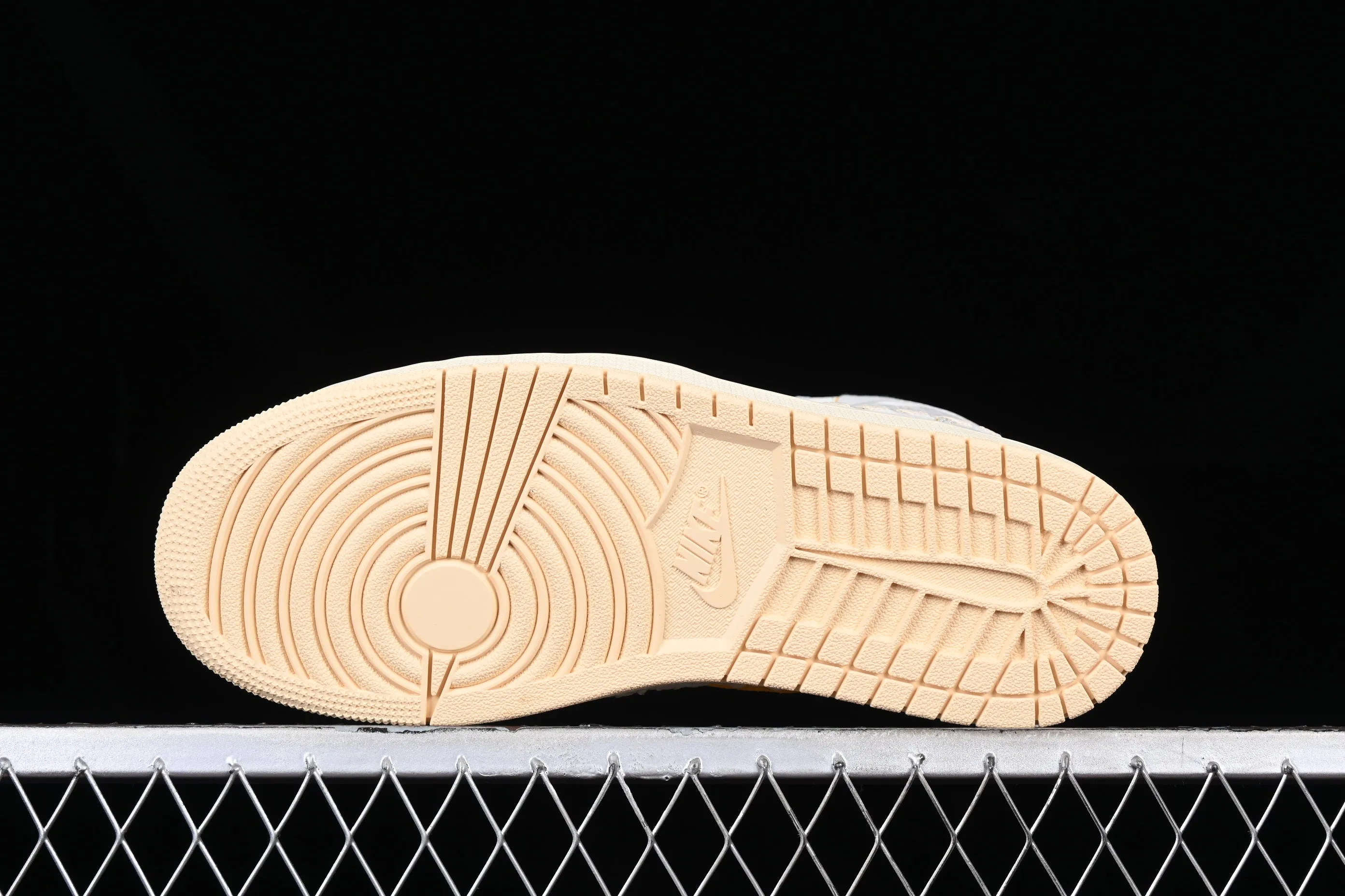 J1 " UnionLaWoven "