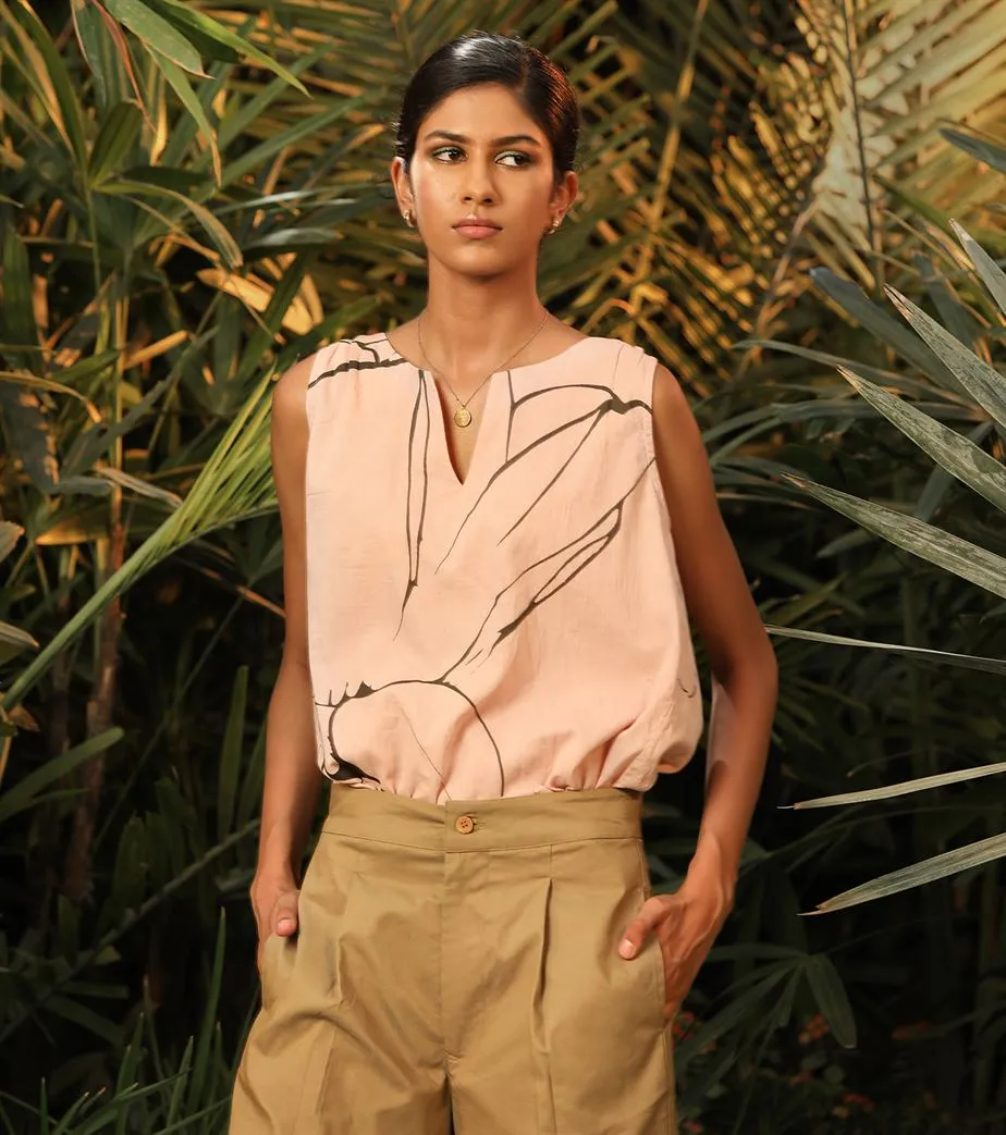 Khara Kapas   -   Quick Escape Beige bermudas Quick Escape - Another Day in Paradise