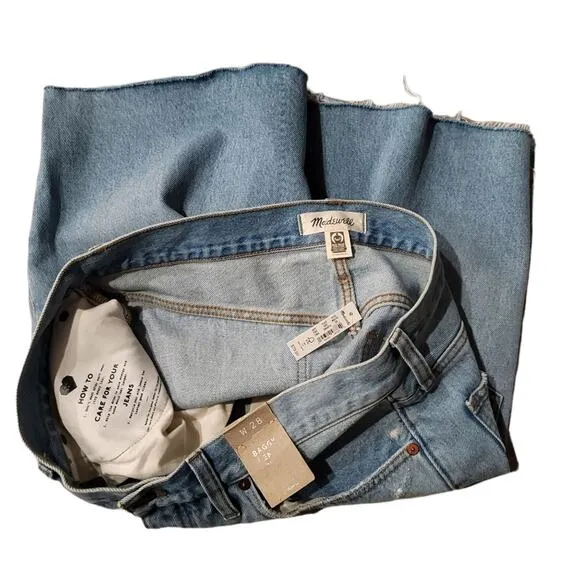 MADEWELL High-Rise Mid Length Baggy Denim Bermuda Shorts Cedarcroft Wash Size 28