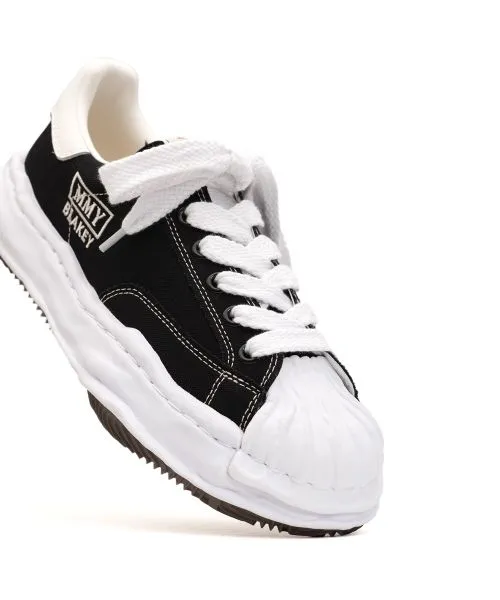 Maison Mihara Yasuhiro - BLAKEY / Original Sole Canvas Low-top Sneaker -  Black