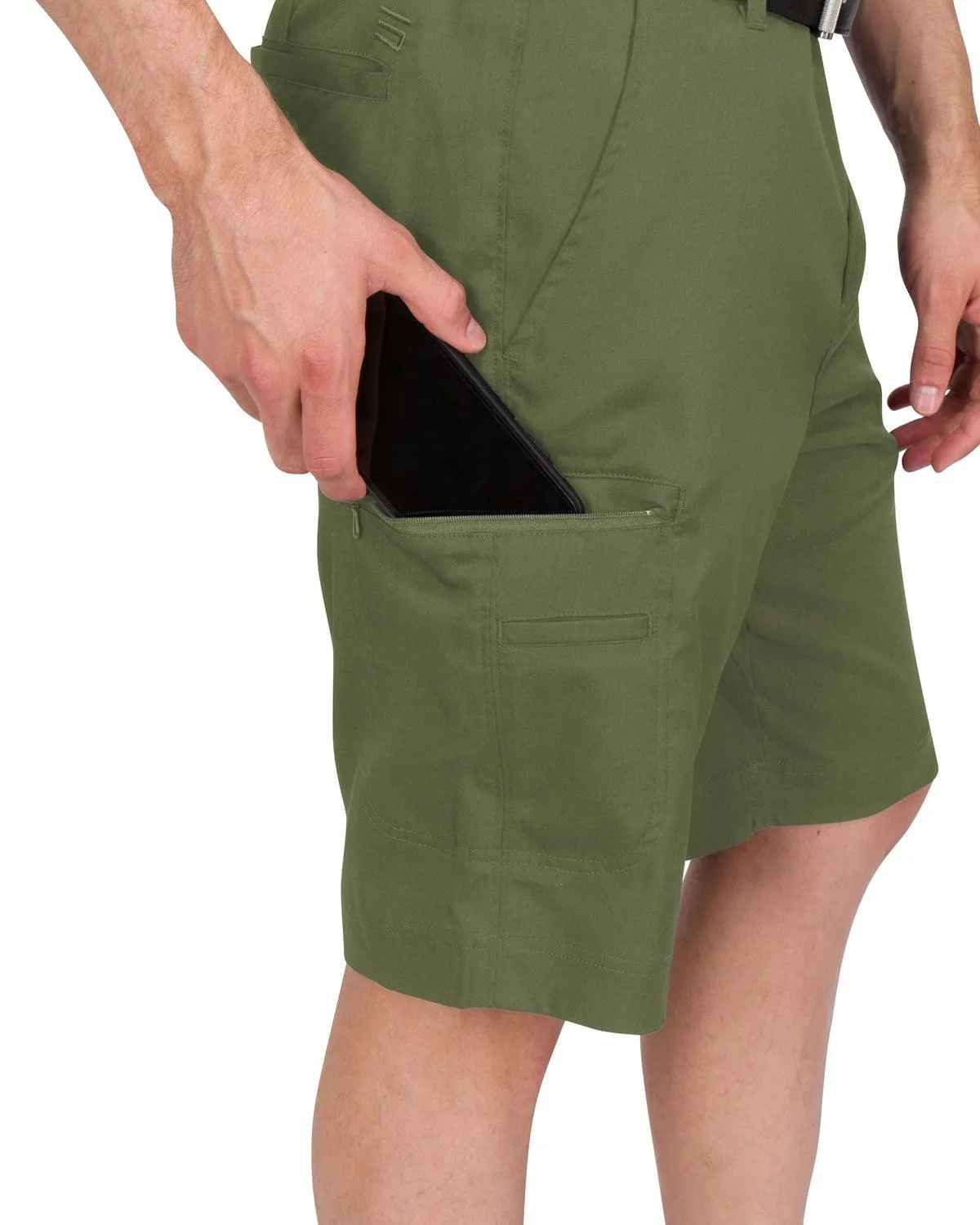 Men's Lightweight 10.5" Dry-Fit Cargo Golf Shorts