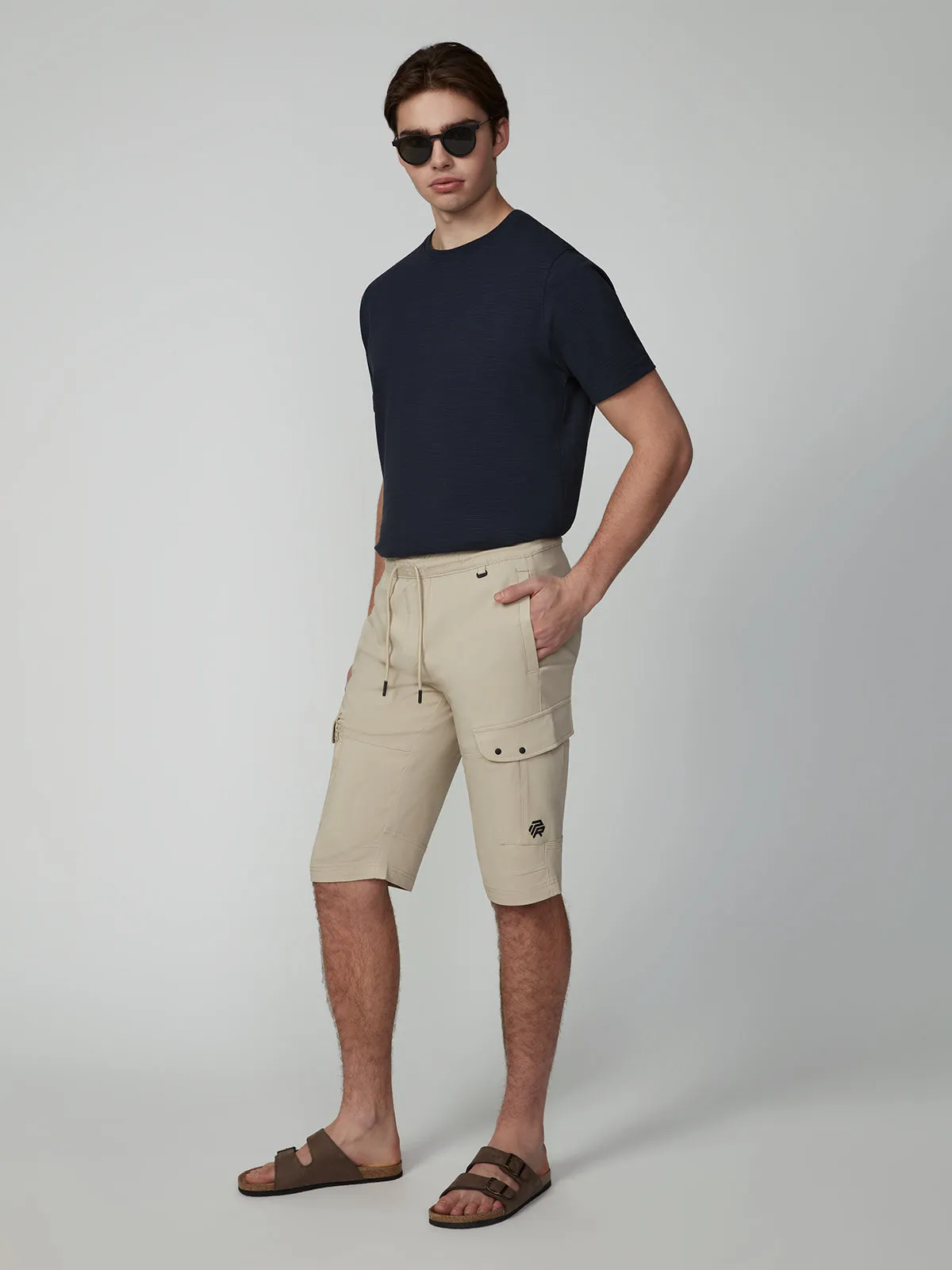 Men's Solid Bungee Pull-on Cargo Shorts
