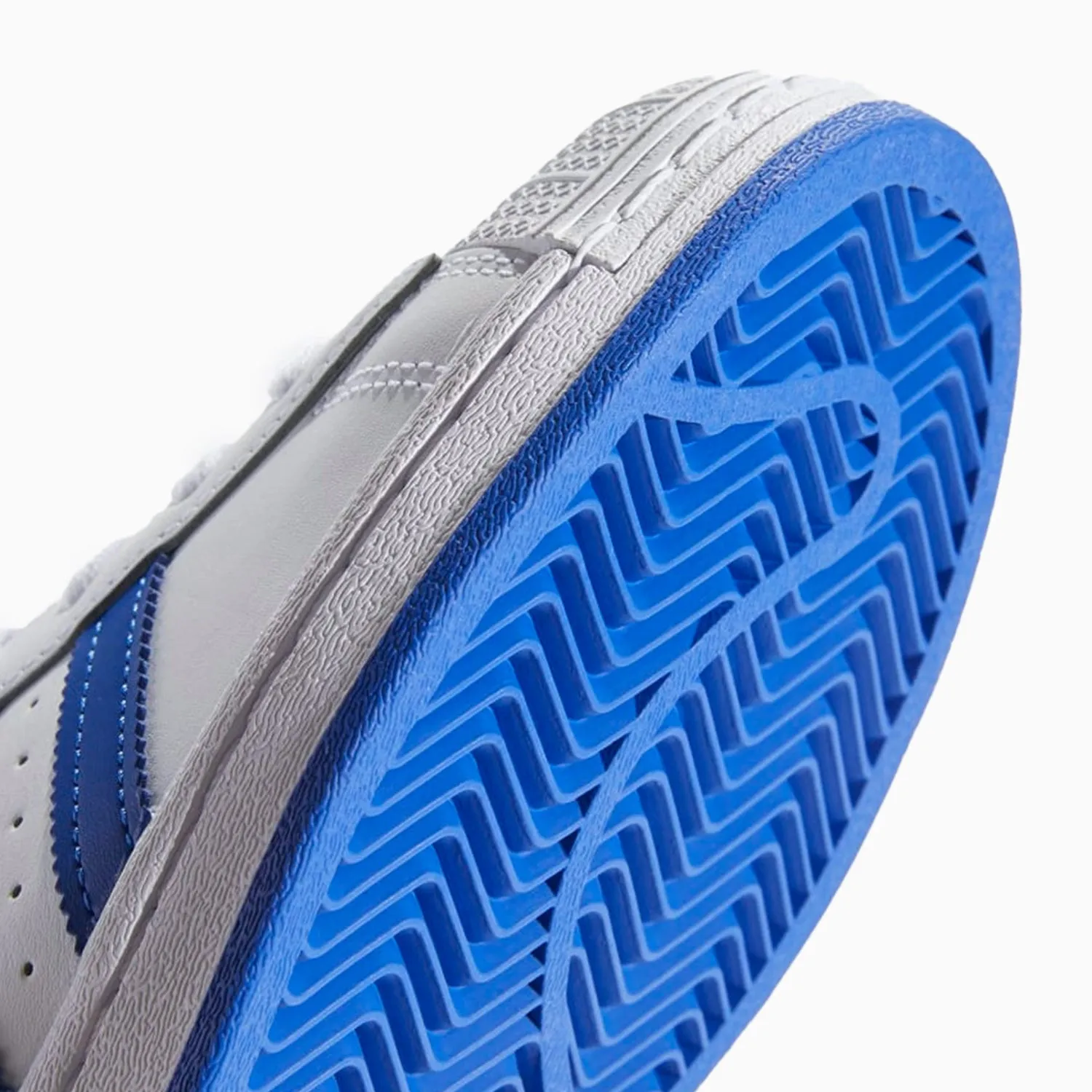 Men's Superstar Athletic Shoes