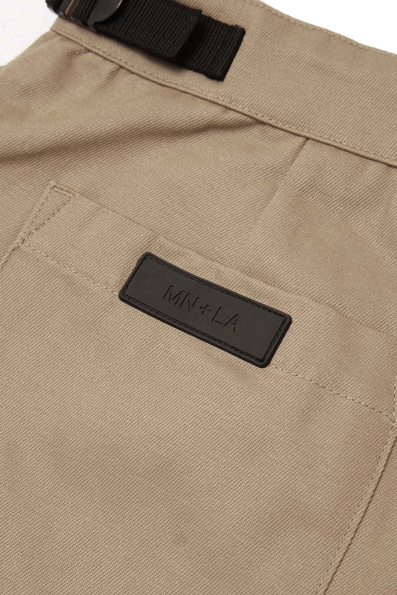 MERCENARY SHORTS IN DUNE