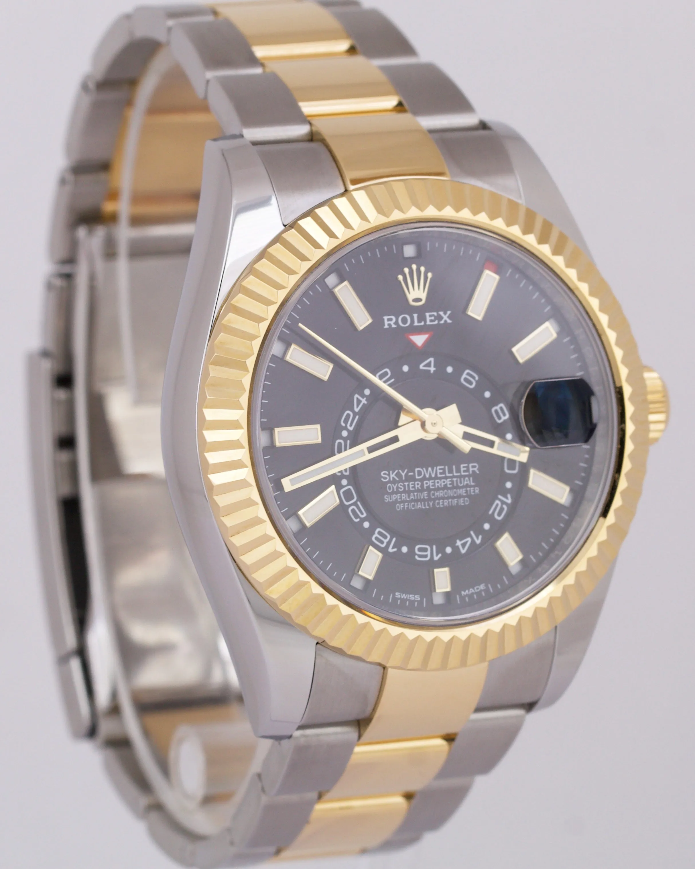 MINT PAPERS Rolex Sky-Dweller Black 18K Yellow Gold 42mm Oyster Date 326933 BOX