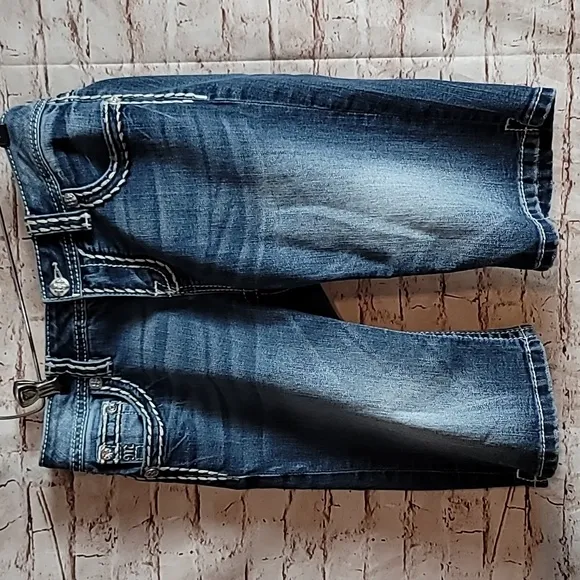 Miss me bermuda jean shorts sz 28