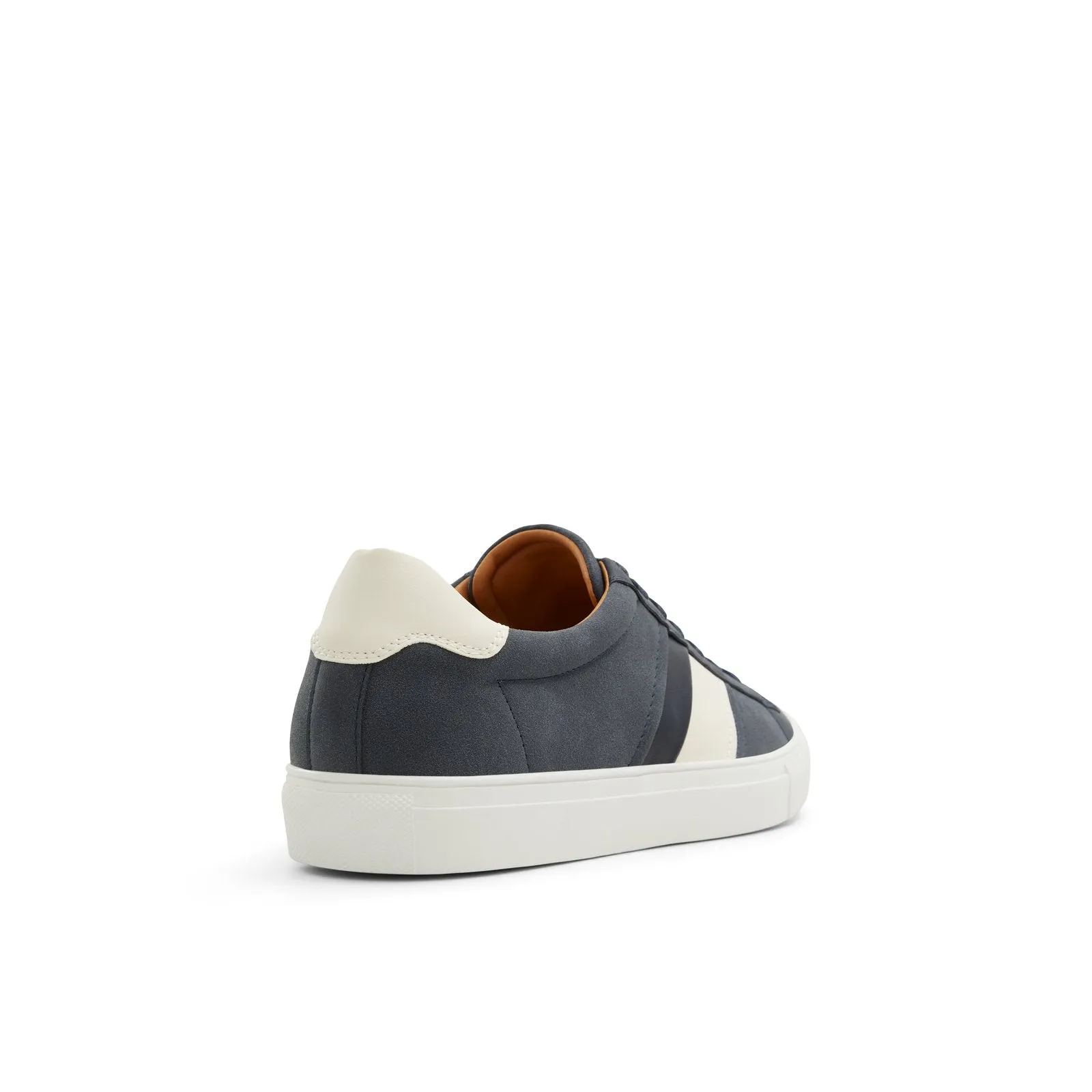 Munroe / Sneakers