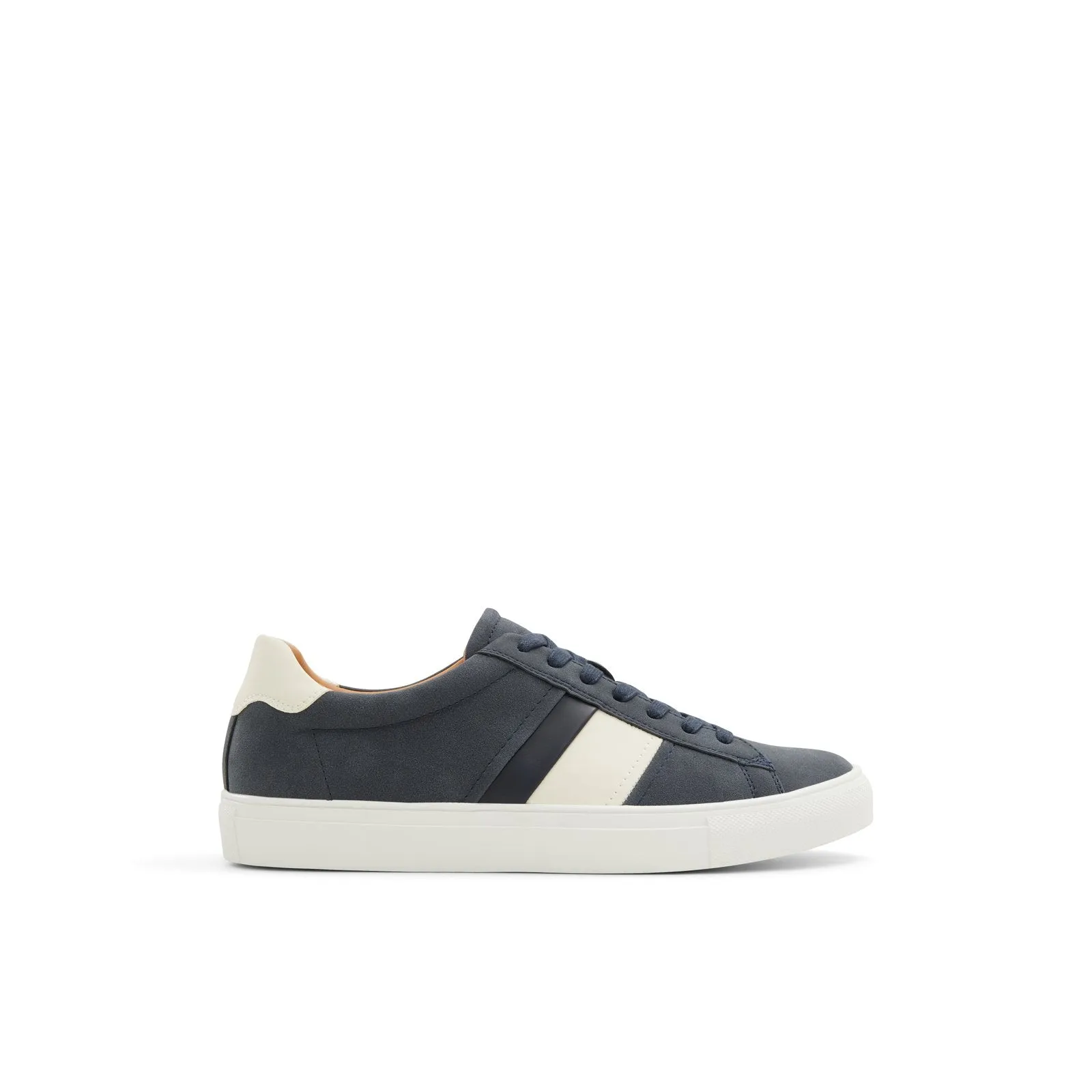 Munroe / Sneakers