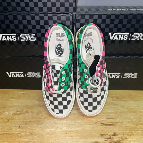 New Vans x SNS Og Era Lx ‘Venice Beach’ Sneakers VN0A4BVA01N