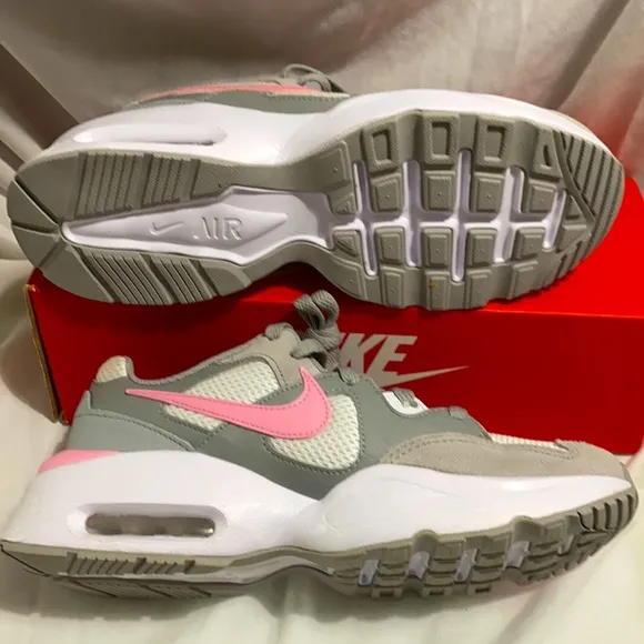 NIKE GIRLS AIRMAX FUSION SNEAKERS
