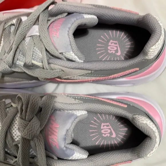NIKE GIRLS AIRMAX FUSION SNEAKERS