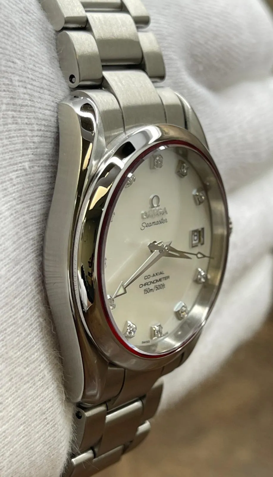 Omega Seamaster 36mm 2504.75 White MOP Diamond Dial Automatic Women's Watch