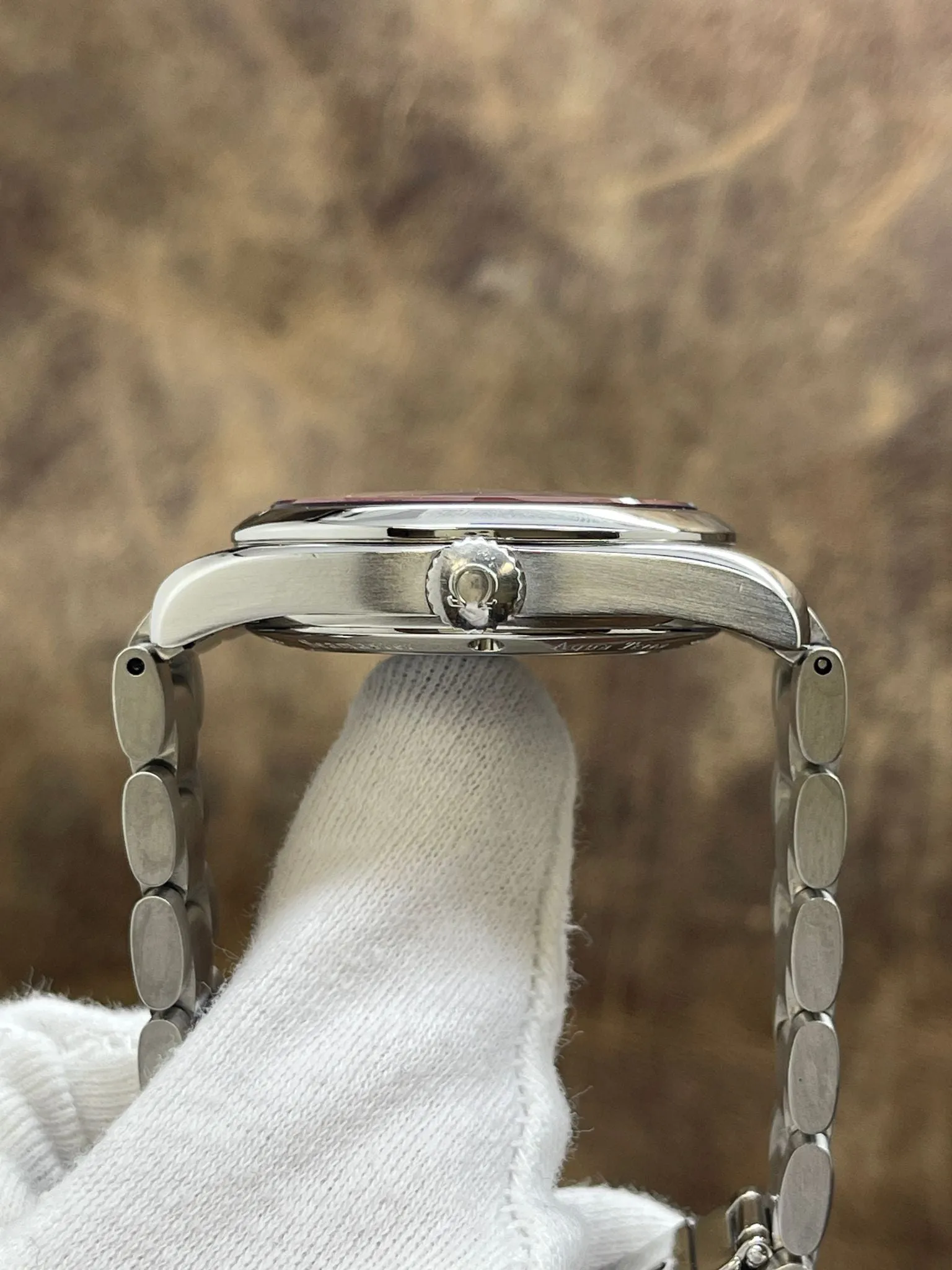 Omega Seamaster 36mm 2504.75 White MOP Diamond Dial Automatic Women's Watch