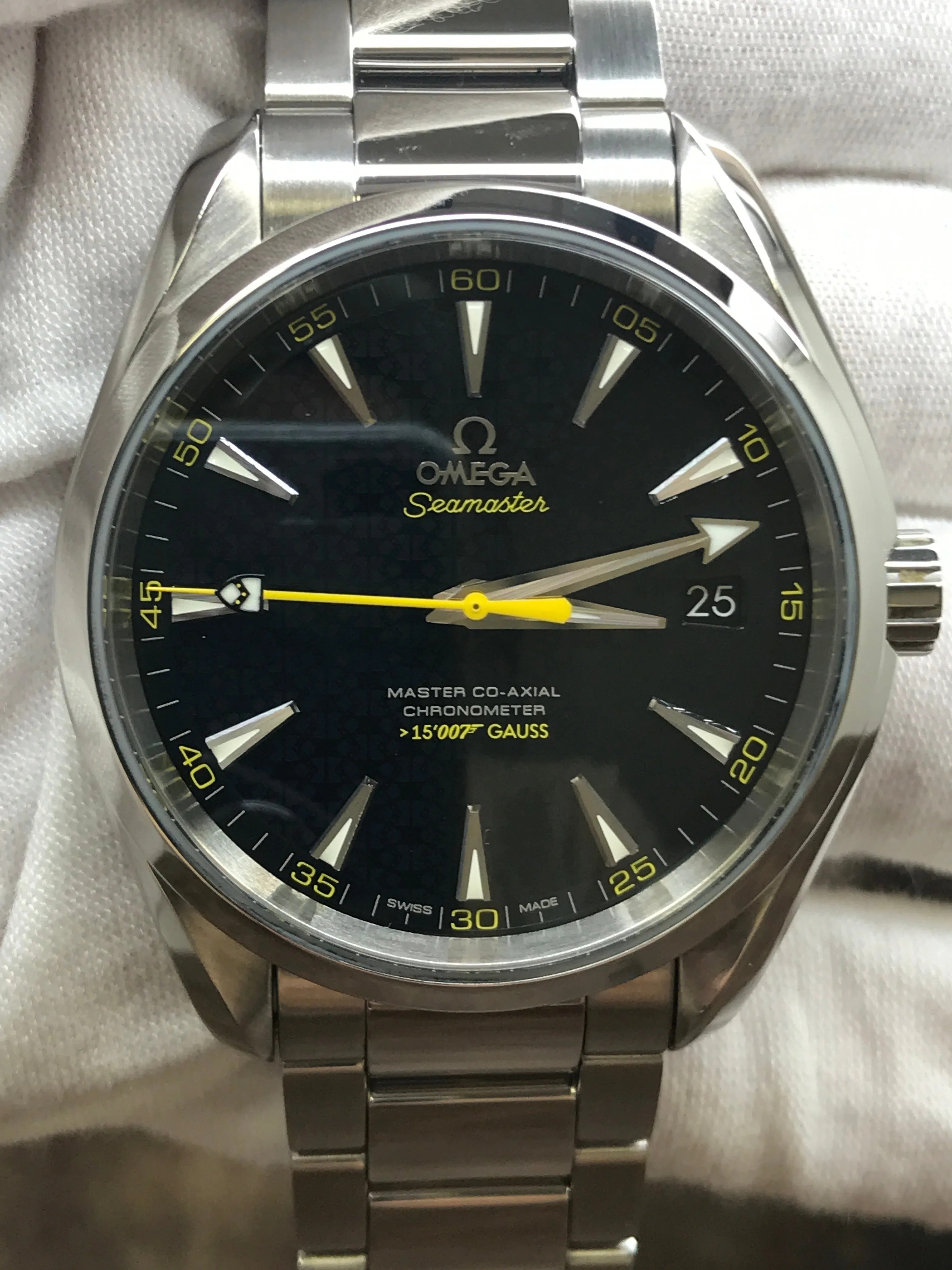 Omega Seamaster Aqua Terra James Bond Spectre 231.10.42.21.03.004 Blue Dial Automatic Men's Watch