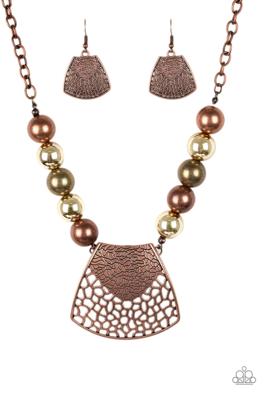 Paparazzi - Large and In Charge - Multi Necklace