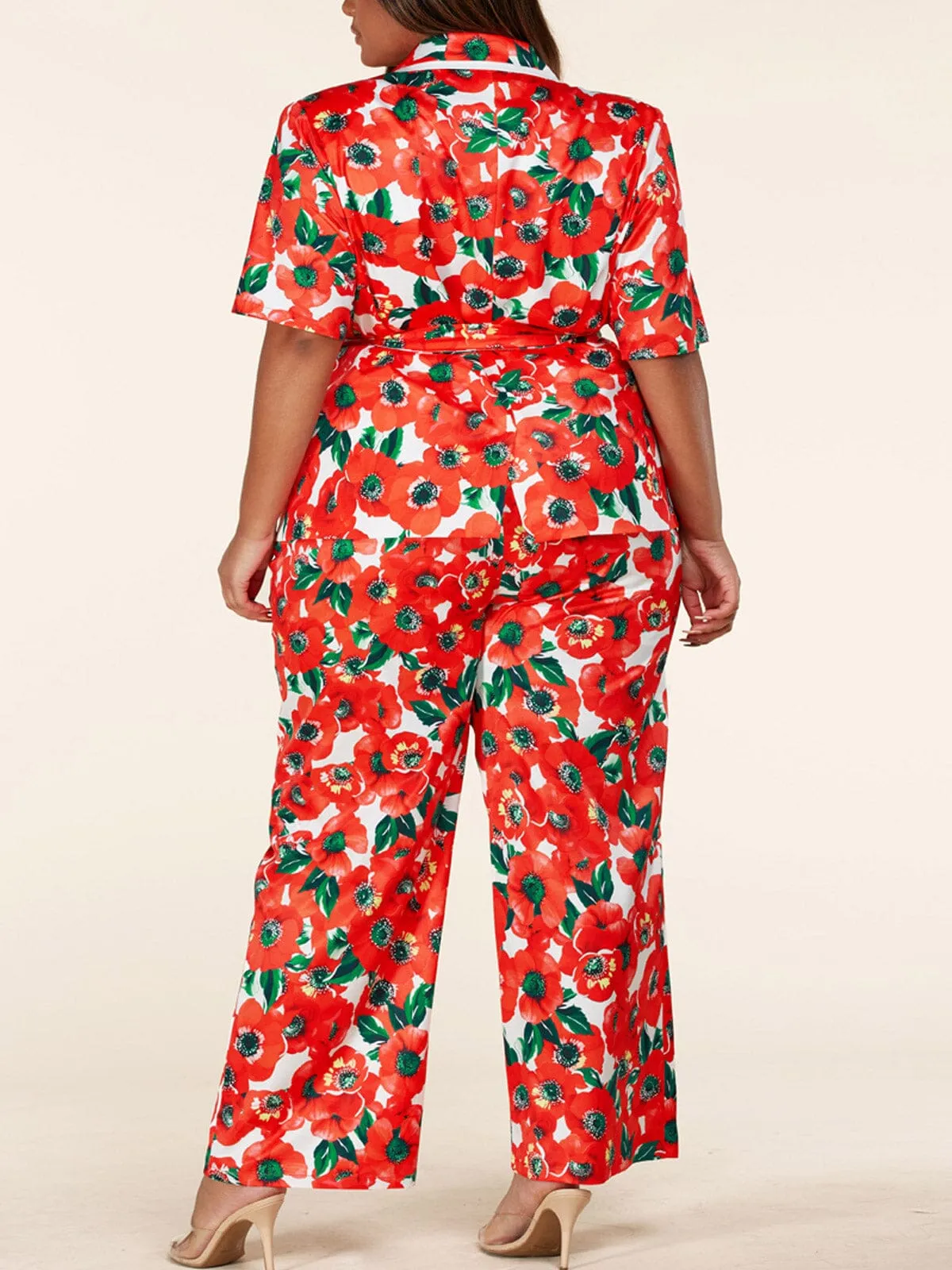 PLUS SIZE SHORT SLEEVE 2PC. TOP & PANTS FLORAL SET