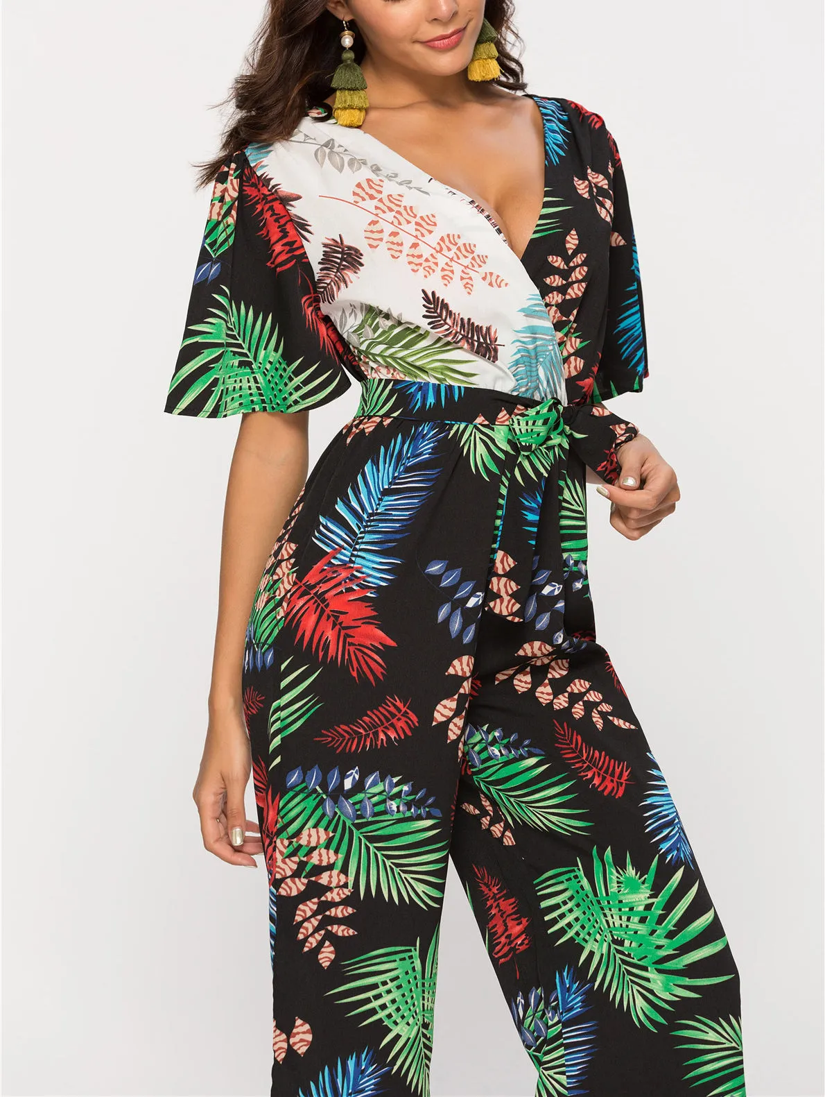 Printed Stitching V-neck Short-sleeved Halter Waisted Jumpsuit